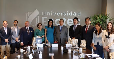 Carrera universitaria de grado y posgrado en ecuador Carrera universitaria de grado y posgrado en ecuador